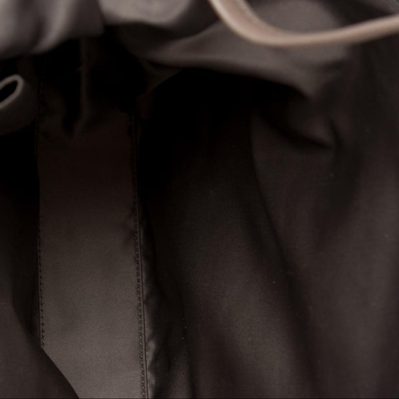 CHANEL Auth Lambskin Bag w Classic Chain - Picture 7 of 8